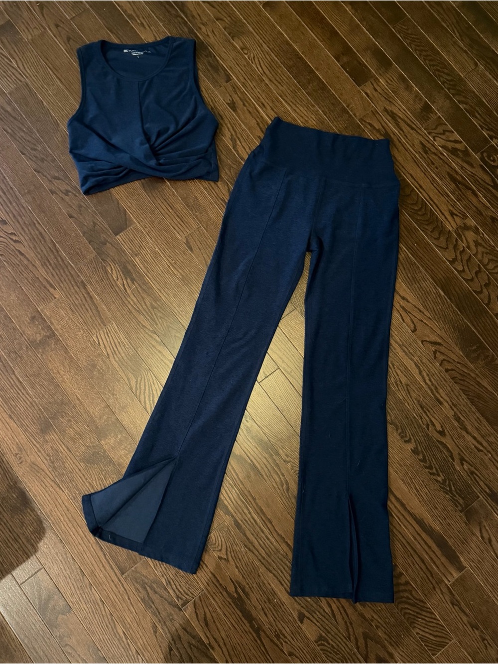 Beyond Yoga Spacedye set in Nocturnal Navy